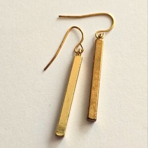 Vintage bar earrings gold tone dainty minimalist
